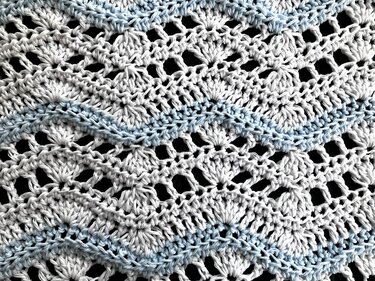 Shirt in Hellblau-Weiß - 4 Muster zur Auswahl- Häkelanleitung - Bild 13