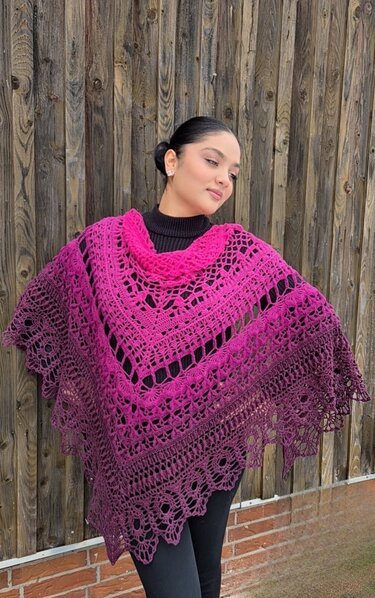 Häkelanleitung Dreieckstuch Griselda – mit Häkelschrift