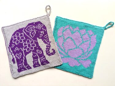 "Indian Love" - Double sided knitting pattern for potholders / dischloths