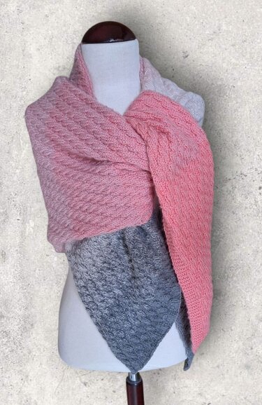 Strickanleitung asymmetrisches Schultertuch, beidseitig tragbar   #369