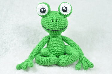 Crochet Pattern Sweet Frog – Your New Favorite Companion! - Image 5