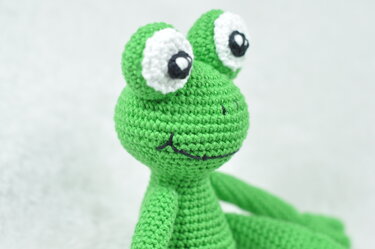 Crochet Pattern Sweet Frog – Your New Favorite Companion!