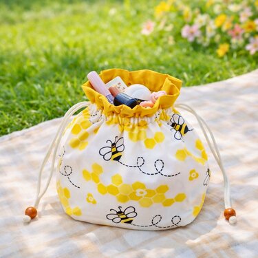 Everyday Organizer Pouch – Lined Drawstring Bag Sewing Pattern PDF