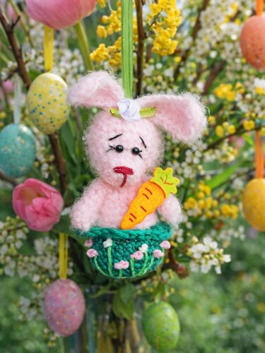 Hase Anhänger oder Dekofigur Ostern Frühling komplett gehäkelt - Häkeln
