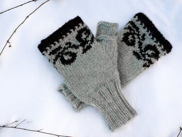 LUCY mittens gloves wristwarmers - Knitting