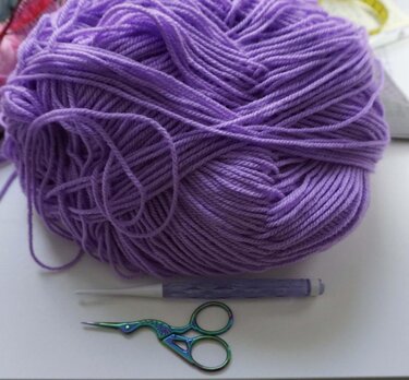 Crochet Pattern: Cool Children's Beanie With Ties