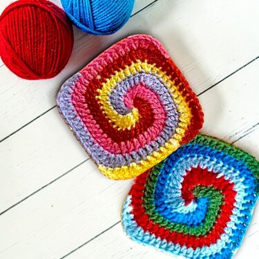 Spiral Granny Square Crochet Pattern - Swirl Baby Blanket, Kids Room Decor