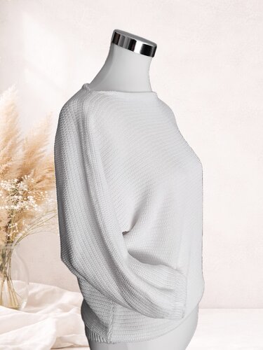 Serena Sweater - Stricken