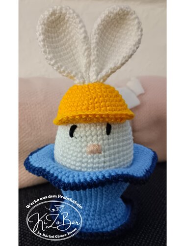 Hasenkörbchen mit Geschenkfach - Häkelanleitung für niedliche Osterdeko