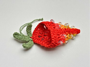 Granny Square Carrots with Beads, Easter Decor PDF, Treat Pouch for Candy - Crochet