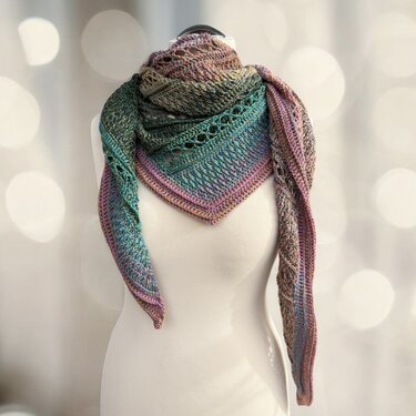 Crochet pattern shawl Flowmere - Image 4