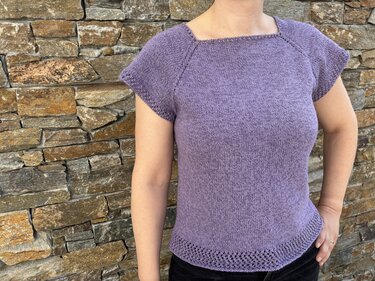 Twinset ‘Elin’ & ‘Elara’– A  Knitting Pattern