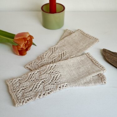 Fingerless Mitts "Tulips", Knitting Pattern Size S - L - Image 8
