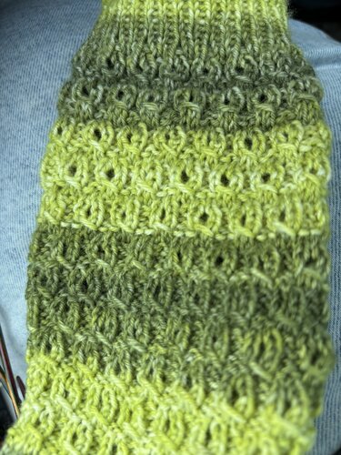 Sockenmuster Tautröpfchen - elastisches Strickmuster auch für Stulpen - Stricken