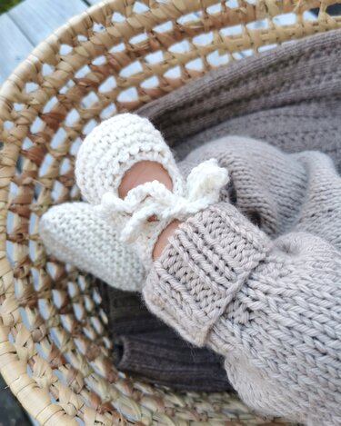 Anleitung Babyschuh als Baby Ballerina stricken