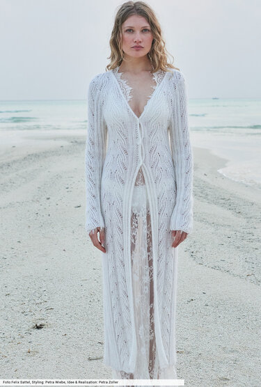 Mantel mit Ajourmusterstreifen - Bild 4