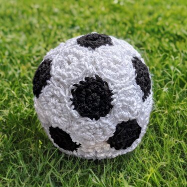 FUSSBALL-WICHTEL - Häkelanleitung Deutschland Gnom - Bild 6