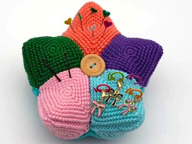 Häkelanleitung Kronen - Nadelkissen - Bild 7