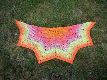 "Seestern"... das Sternentuch mit 6 Ecken für warme oder kalte Tage