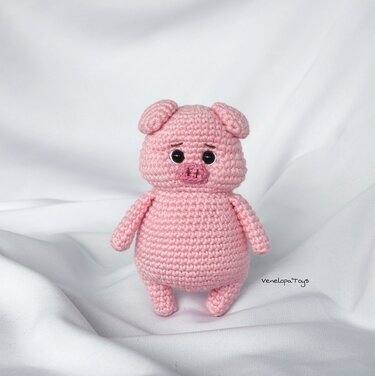 Amigurumi Piglet with Flamingo Pool Floaty - Crochet Pattern (PDF) - Image 2