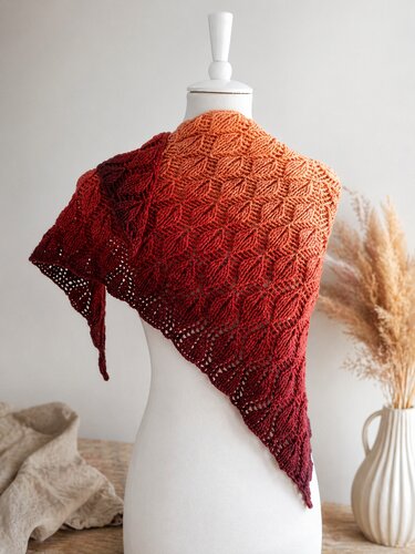 Häkelanleitung für schönes "Blätterzauber" Dreieckstuch