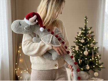XXL Christmas Dragon Crochet Pattern  | 1,20m | 47' - Image 4