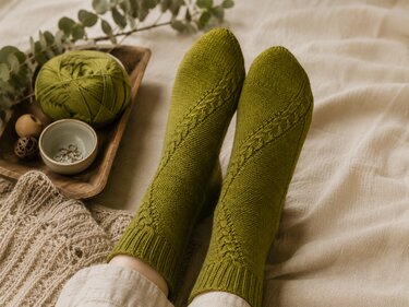 Knitting Pattern Socks with  Cables PDF Download intermediate knitting - Image 17