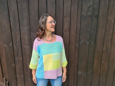 Häkelpulover Frauhohmanns "Piazza", der gute Laune-Pulli mit Farbenspiel - Bild 15