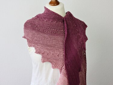 Strickanleitung Tuch einfach – luftiges Drachenschwanz-Tuch für Anfänger - Bild 3