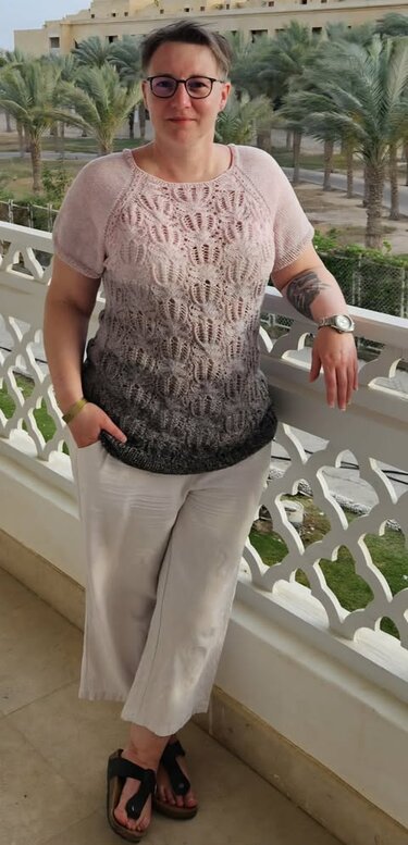 Luftiges Sommershirt "Seidig Elegant"
