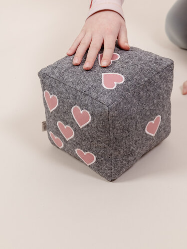 Sew fabric dice with hearts - cube pillow sewing pattern - Image 6