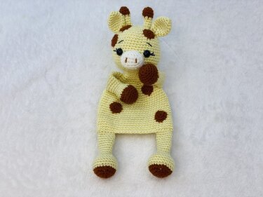 Comforter Cuddly Giraffe, Hugging Amigurumi Giraffe - Image 4