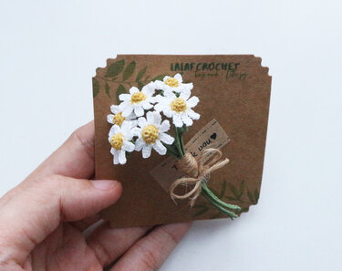 Crochet Miniature Daisy Pattern - Image 2