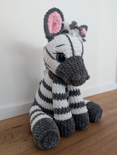 Sitzendes Zebra Häkelanleitung PDF Deutsch und Englisch - Bild 3