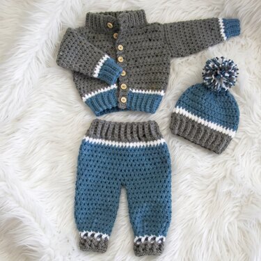 Crochet Pattern baby boy sweater set - Image 2