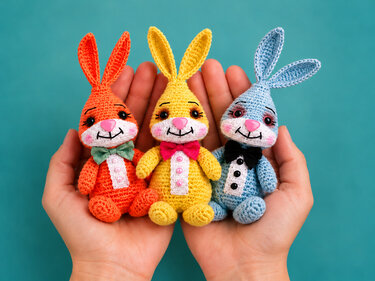 Crochet Pattern Colorful Bunnies - Image 2