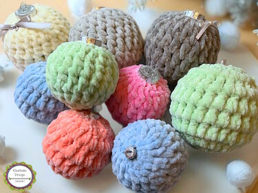 Crochet Pattern Chunky Christmas Balls "Cozyballs No. 2", soft & cosy