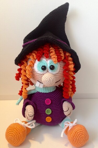 Hexe mit Geisterbande -  Häkelanleitung von Diana´s kleiner Häkelshop - Bild 7