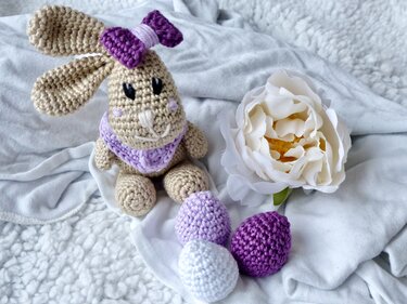 Sweet little Easter bunny - Crochet