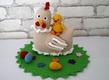 Häkelanleitung Die Henne Kluscha, Osterdeko