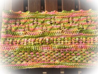 Strick-Anleitung Loop "Frühlingsgefühle" - Stricken