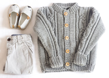 Strickanleitung Kinderjacke Martha & Matthis in den Größen 98 bis 128