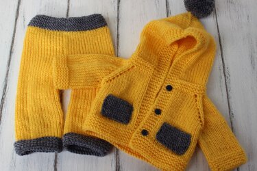 Dolls Set Knitting Pattern