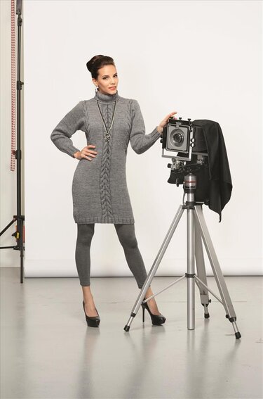 Strickkleid aus grauem Merinogarn