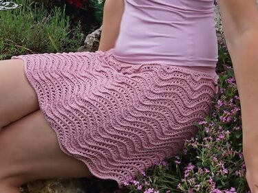 Häkelanleitung Rock mit Wellenmuster