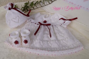 Strickanleitung für Baby's u. Reborns Modell Herzilein Gr. 50-56 3-teilig