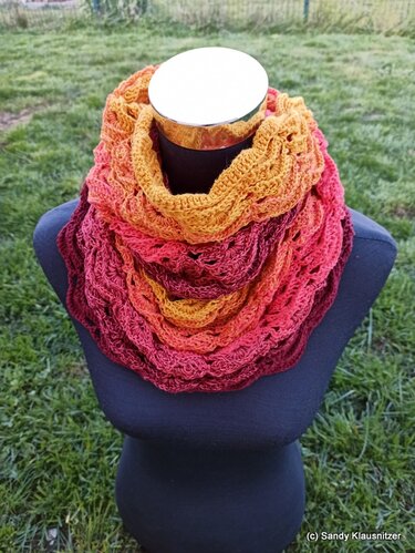 Merak - der Pfauen Loop - Häkeln