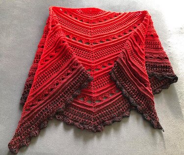 crochet Pattern flat triangular shawl Newone