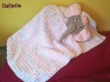Applikation Elefant für Baby-Decke, gehäkelt von DaDaDe - Häkeln