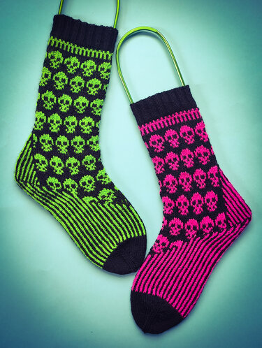 Anleitung Socke Dia de los Muertos - Stricken
